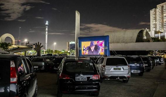 Memorial da América Latina tem cinema ao ar livre gratuito em setembro