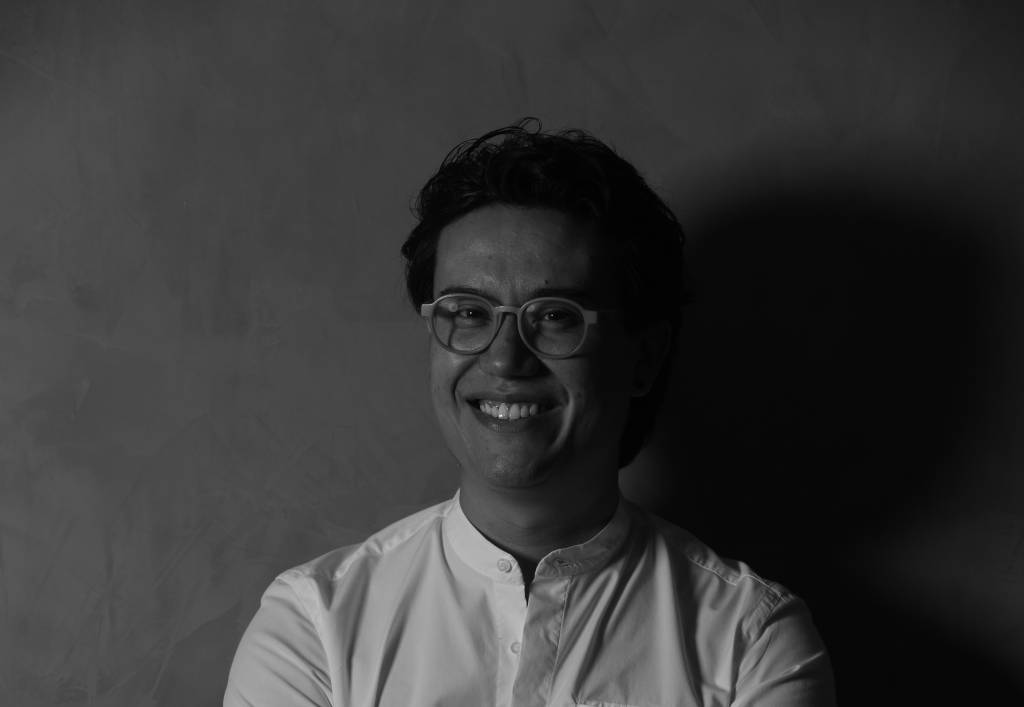 Rodrigo Ohtake lança linha de tapetes inspirados em rios brasileiros