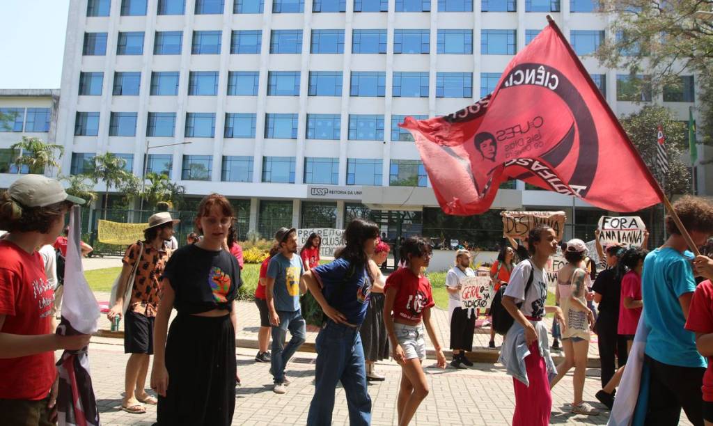 Estudantes da USP em greve têm nova reunião com Reitoria