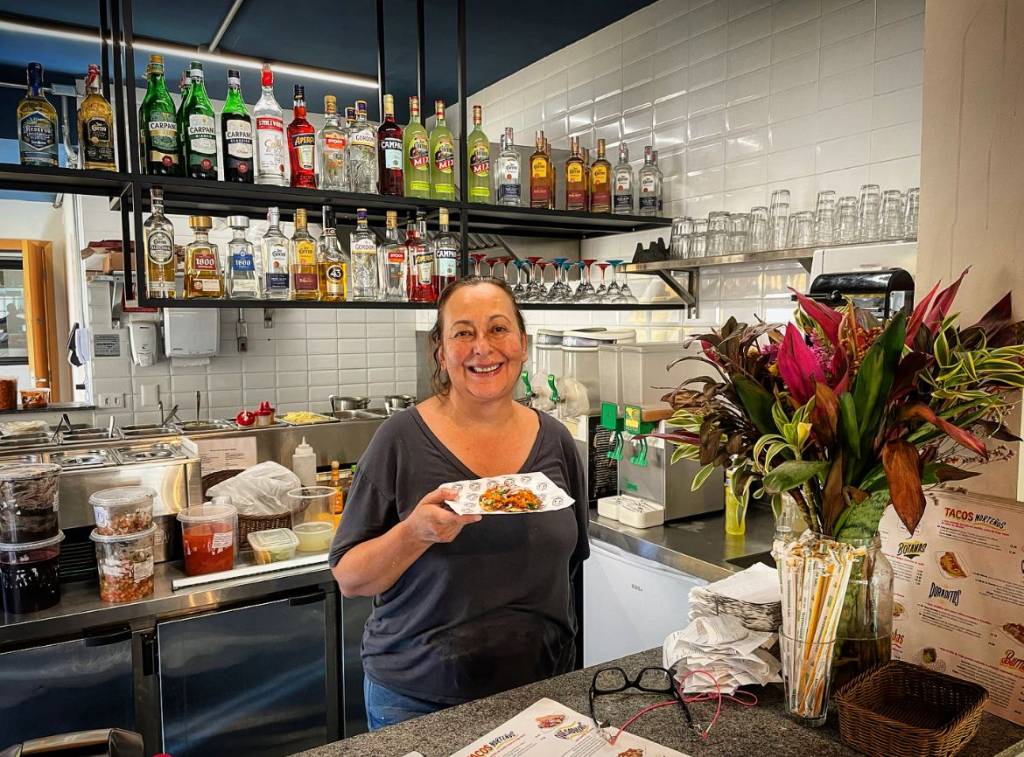 Lourdes Hernández, a “cocinera atrevida”, faz menus em três restaurantes