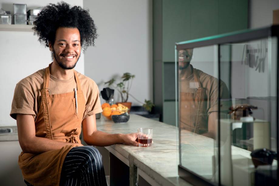 O confeiteiro Renato Lopes: sócio do café na Galeria Metrópole