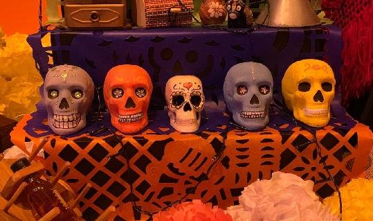Memorial da América Latina recebe festival de Día de los Muertos