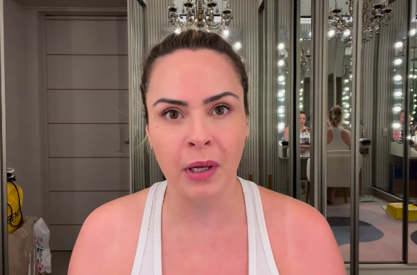 Ana Paula Renault conta que descobriu namorar um homem casado