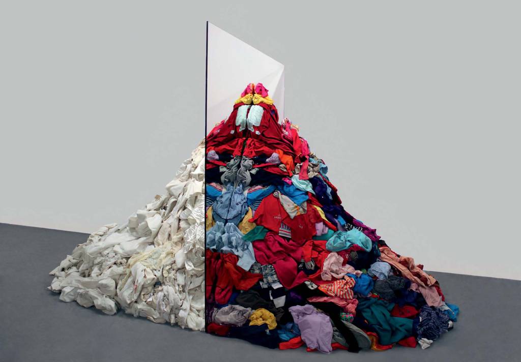 Exposição em São Paulo celebra os 90 anos de Michelangelo Pistoletto