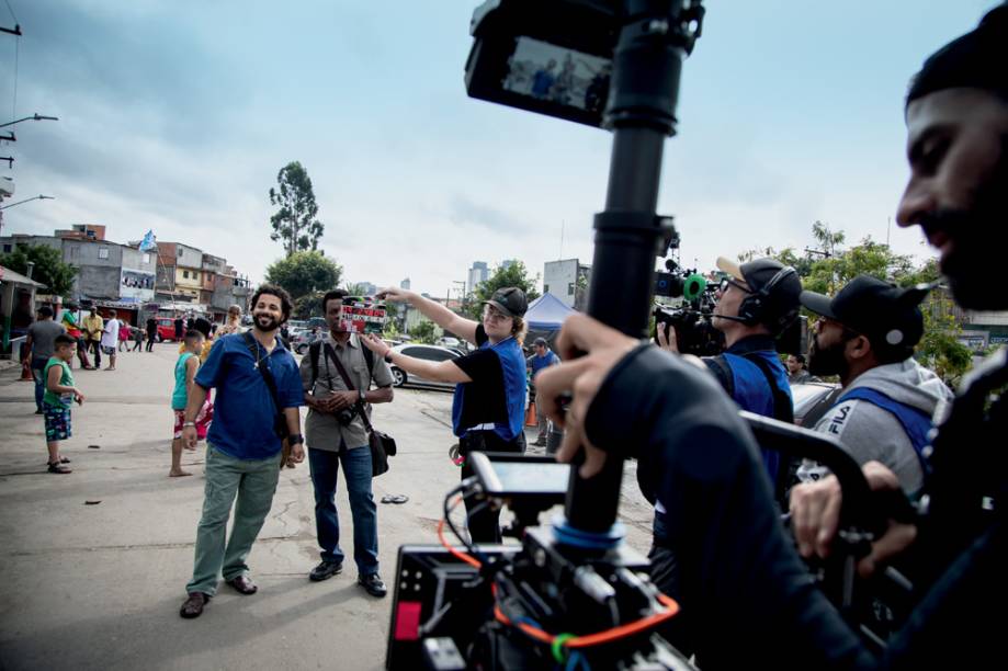 Gravação da série 'Cidade de Deus', na Vila Maria: recriar a comunidade carioca em São Paulo foi “decisão puramente técnica”, diz sócia da O2 Filmes Gravação da série 'Cidade de Deus', na Vila Maria: recriar a comunidade carioca em São Paulo foi “decisão puramente técnica”, diz sócia da O2 Filmes