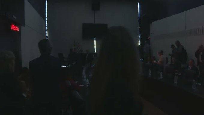 Luz falha duas vezes durante CPI da Enel nesta terça (15)