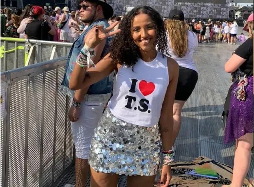 Familiares e amigos dão adeus a fã de Taylor Swift morta em show