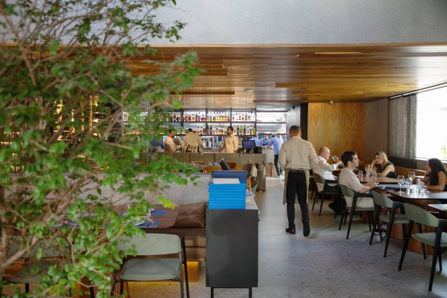 Cala del Tanit: salão do novo mediterrâneo de Oscar Bosch Cala del Tanit: salão do novo mediterrâneo de Oscar Bosch