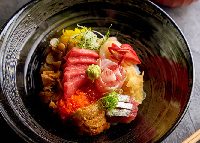 Murakami, premiado restaurante japonês, começa a abrir para o almoço