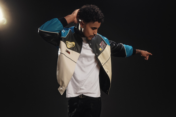 “Vou mostrar outro lado como artista”, diz MC Livinho sobre Lollapalooza