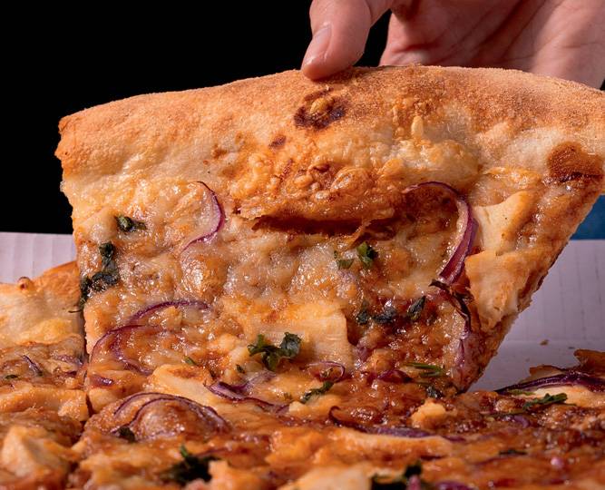 Vito’s Pizza reabre com novo nome, novos sócios e novo cardápio