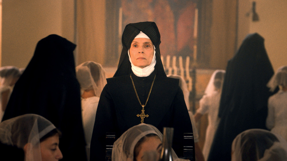 THE FIRST OMEN a-primeira-profecia-sonia-braga