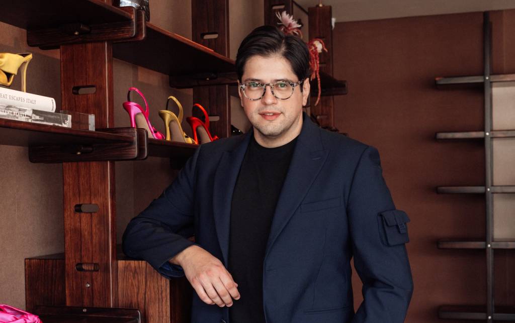 Alexandre Birman cria coleção de sapatos inspirados em Lina Bo Bardi