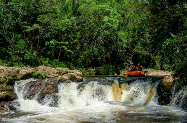 Início de uma das corredeiras no Selva SP: passeio de três horas