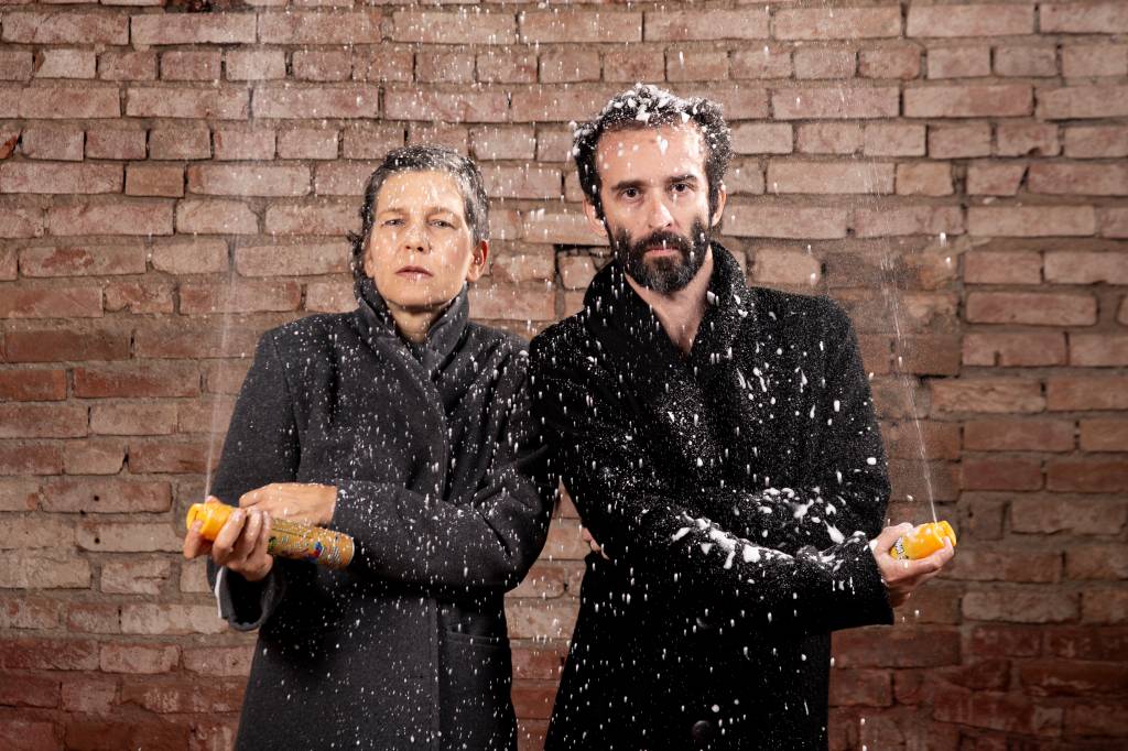 Espetáculo reflete sobre os impasses da migração e do refúgio