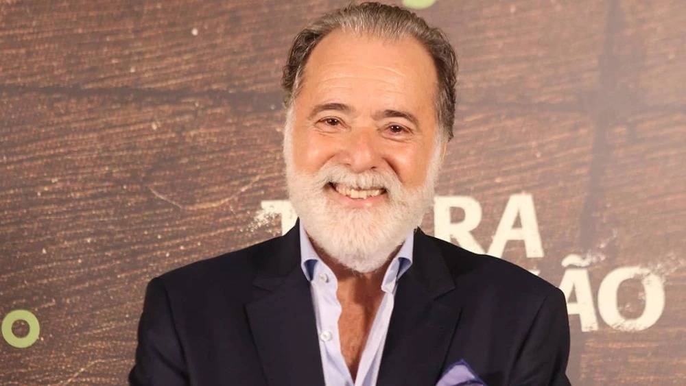 Tony Ramos passa por cirurgia no cérebro e cancela apresentações de peça