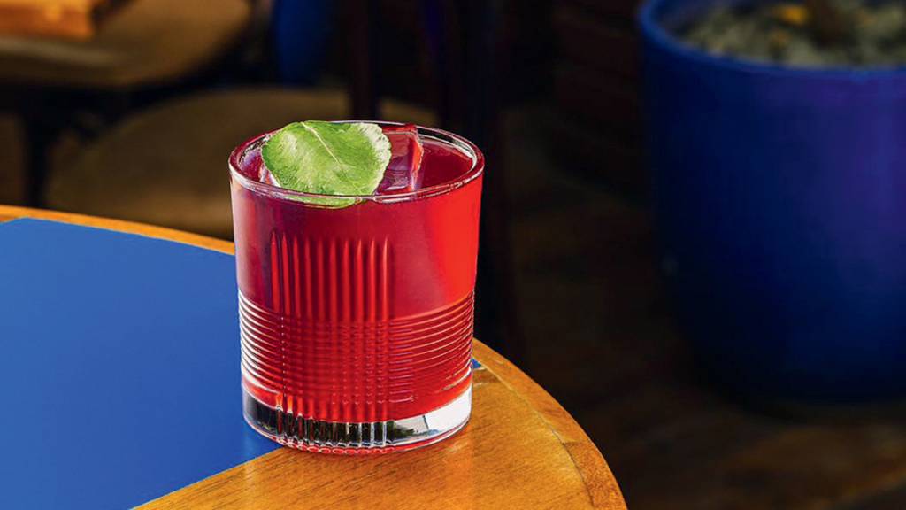 Varanda Blue, o novo bar com vista para a Avenida Paulista