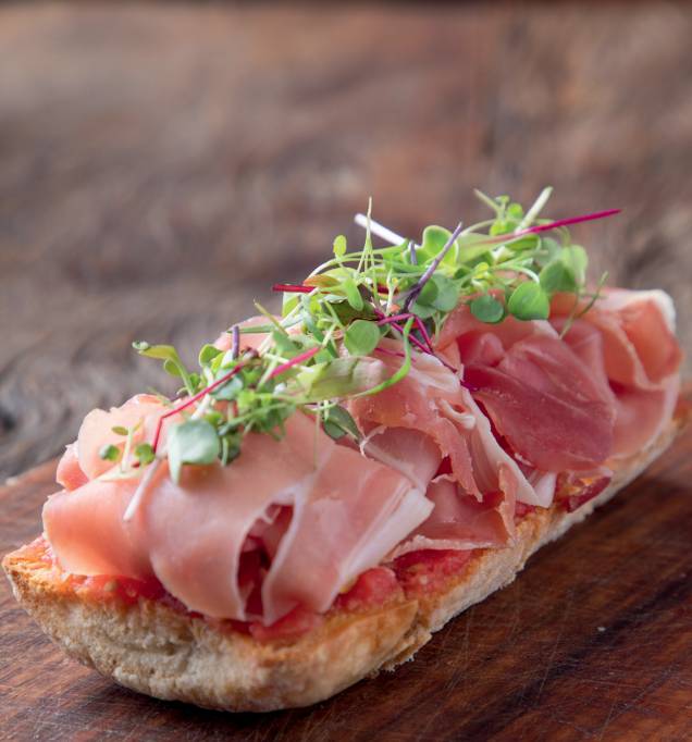 Pão com tomate e jamón: do Empório Pata Negra Pão com tomate e jamón: do Empório Pata Negra