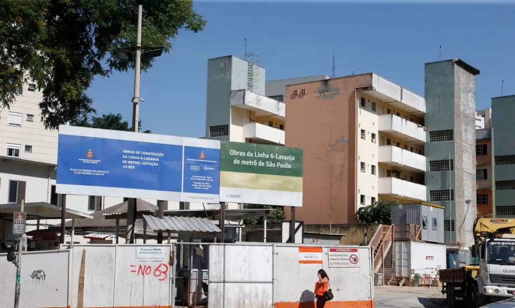 Estação de metrô tem nome alterado para homenagear quilombo