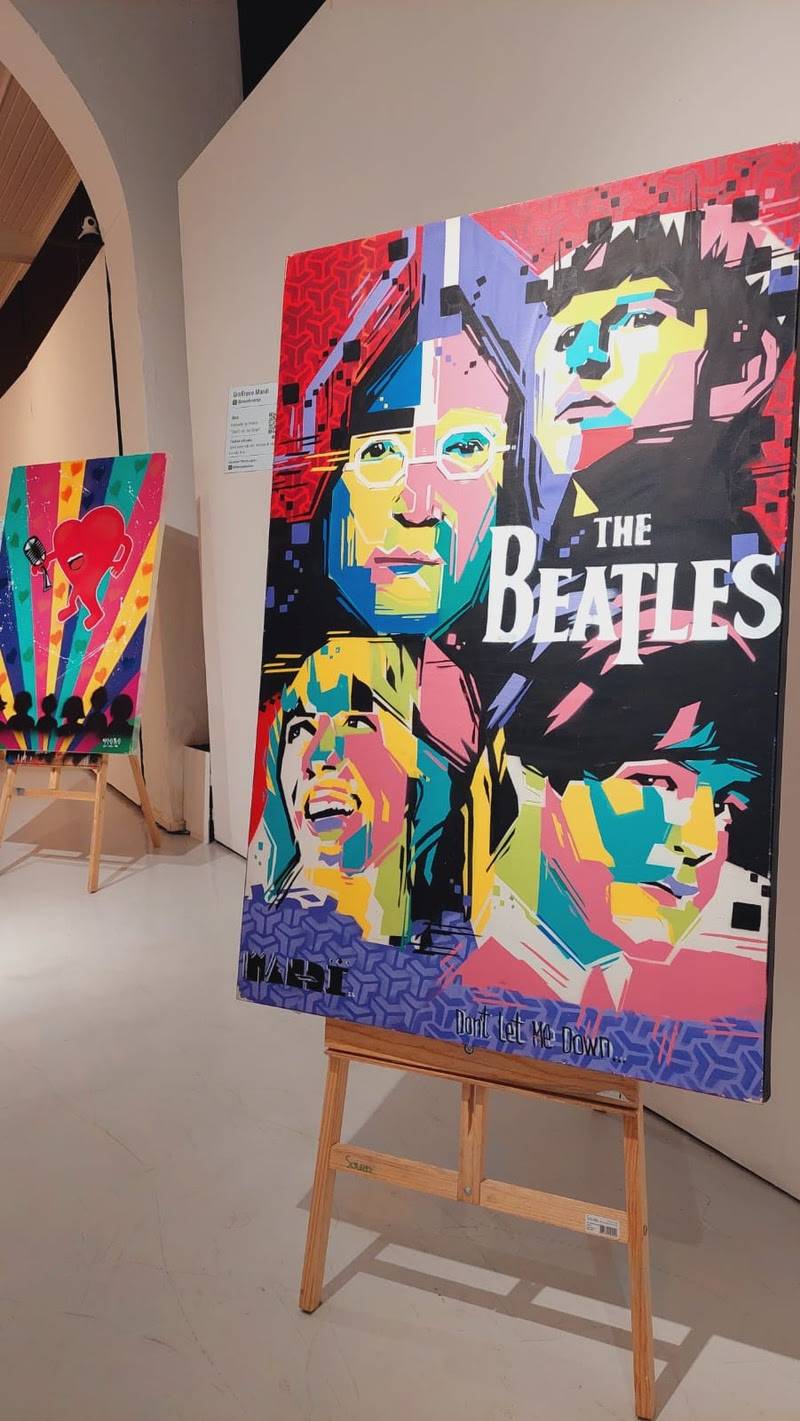 Exposição gratuita de graffiti homenageia os Beatles