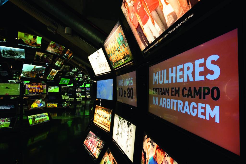 Museu do Futebol reabre com novas salas e destaque ao futebol feminino