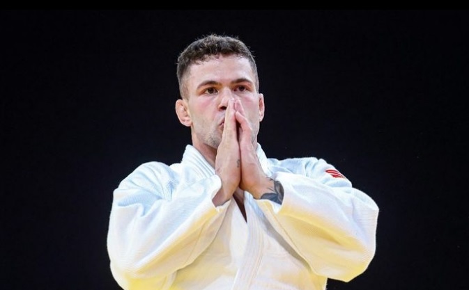 Willian Lima, prata em Paris