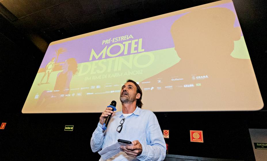 O produtor Caio Gullane faz a abertura da sessão O produtor Caio Gullane faz a abertura da sessão