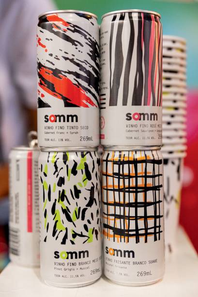 Latinhas de vinho da Somm Latinhas de vinho da Somm