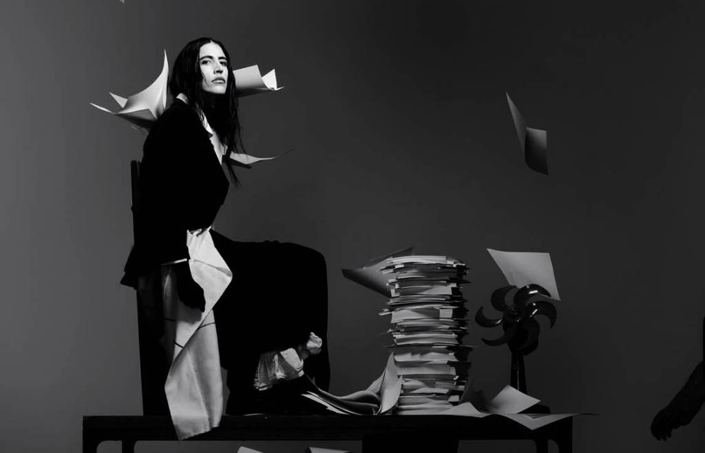 Thai de Melo estreia nos palcos com monólogo de comédia