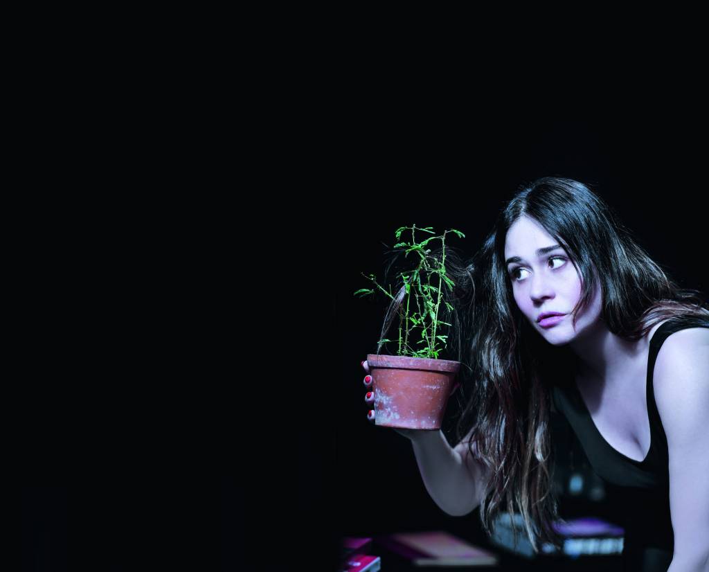 Alessandra Negrini estrela solo ‘A Árvore’ no CCSP