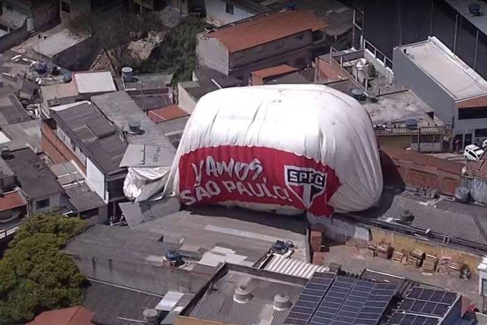 São Paulo Futebol Clube lamenta queda de dirigível em Osasco