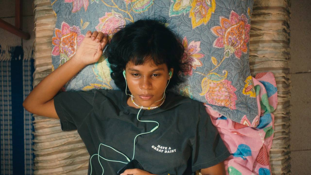 Mariana, sem irmã: dificuldade na escola