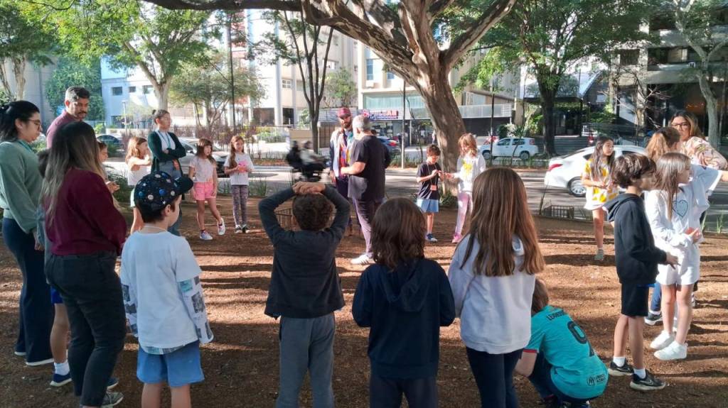 Praça do Jardim Paulista ganha playground público