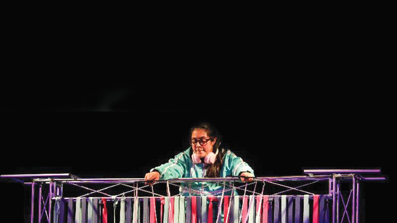 A personagem Maria Augusta, apaixonada por marionetes