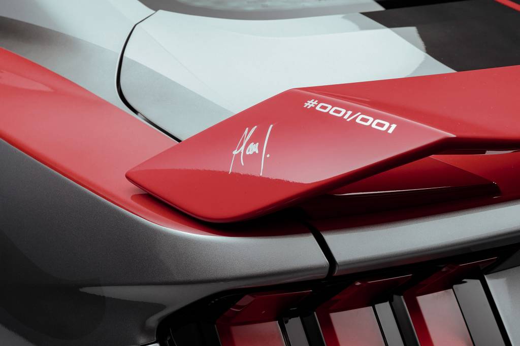 Ford doa Mustang GT Performance personalizado para a Gerando Falcões