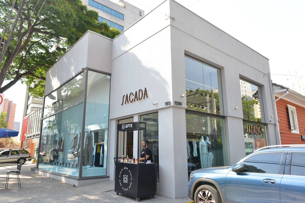 Sacada inaugura loja em Moema