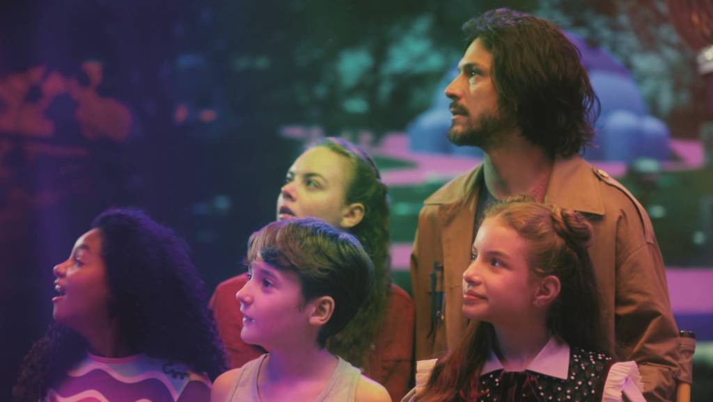 Com Romulo Estrela, ‘Perfekta’ mescla aventura com conteúdo científico