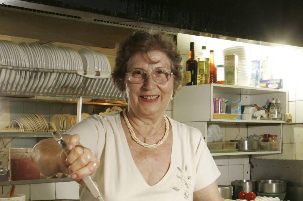 Rina De Rossi, que morreu em junho, deixa seu legado no cinquentão Nello’s