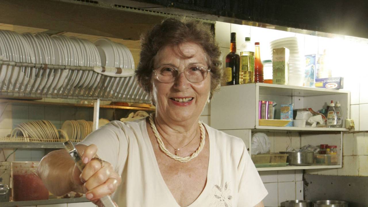 dona-rina-nellos