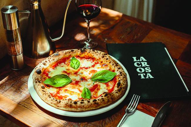 la crosta margherita La Crosta Forneria: pizza margherita