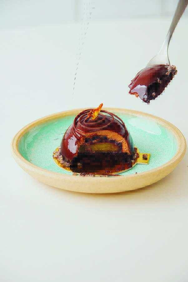Amay Patisserie amay entremet de chocolate, abacaxi e shissô
