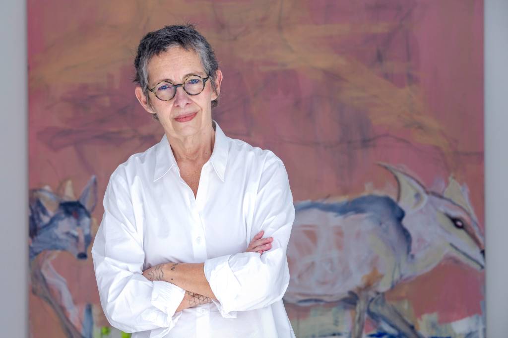 Pinky Wainer se reinventa em nova individual focada na crítica à masculinidade