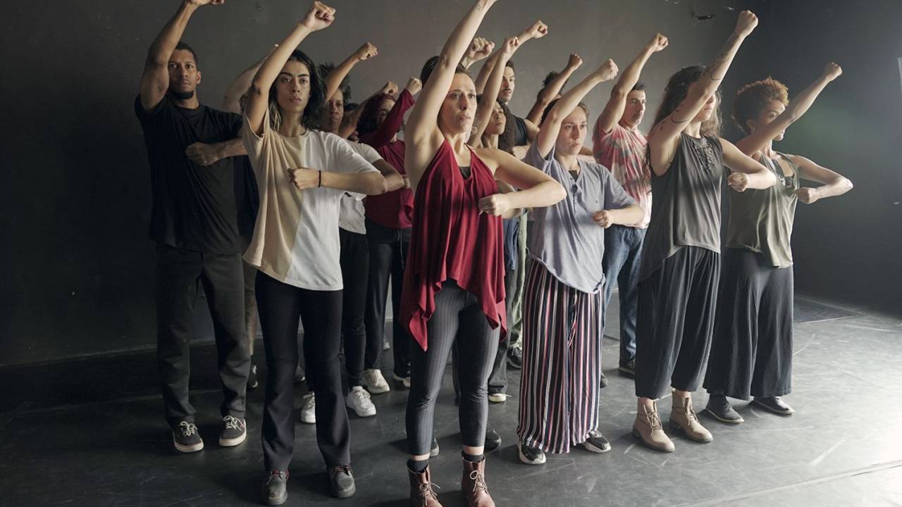 Cia. Fragmento de Dança: corpos em ação