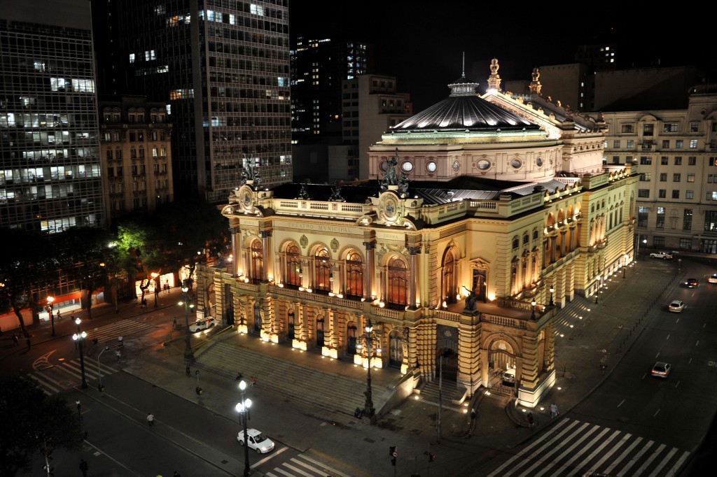 Theatro Municipal comemora aniversário de SP com ingressos a partir de R$ 11