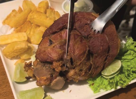 Conheça o Germano Bar, que viralizou nas redes sociais pelo joelho suíno