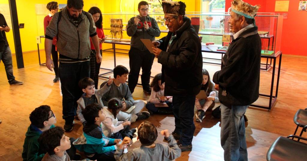 Museu de Arqueologia e Etnologia da USP promove férias educativas para crianças