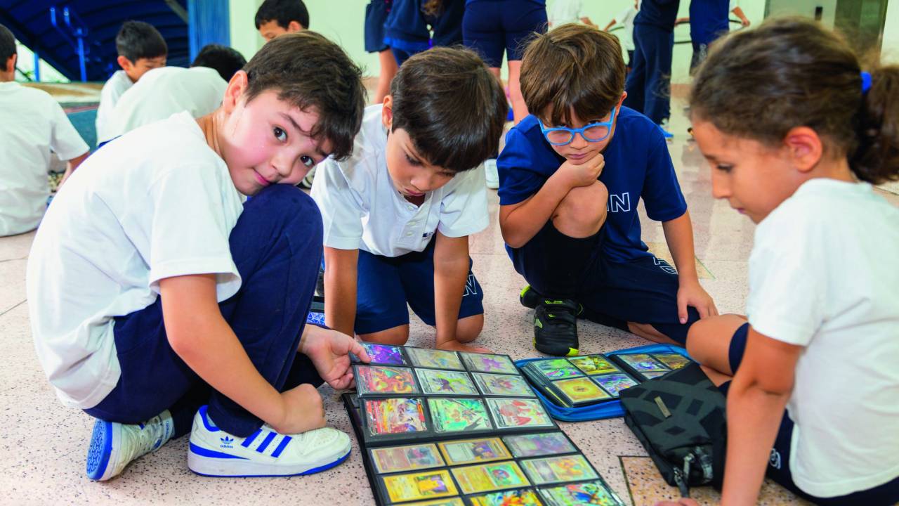 alunos-no-recreio-do-colégio-albert-sabin
