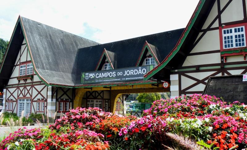 Entrada da cidade de Campos do Jordão