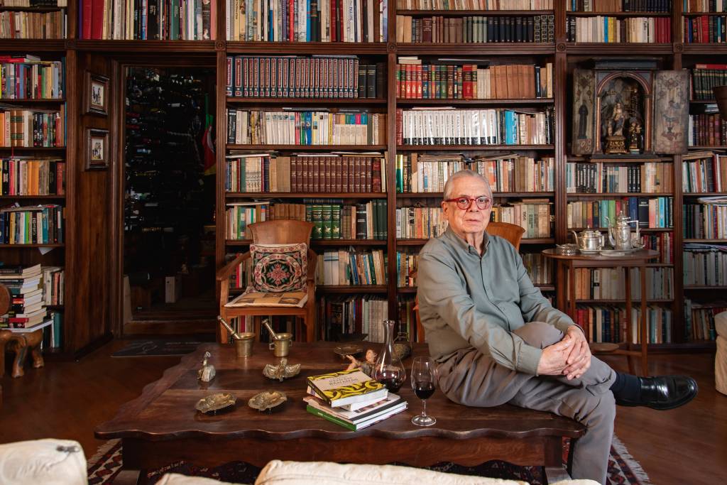 O jornalista J.A. Dias Lopes lança o 31º livro