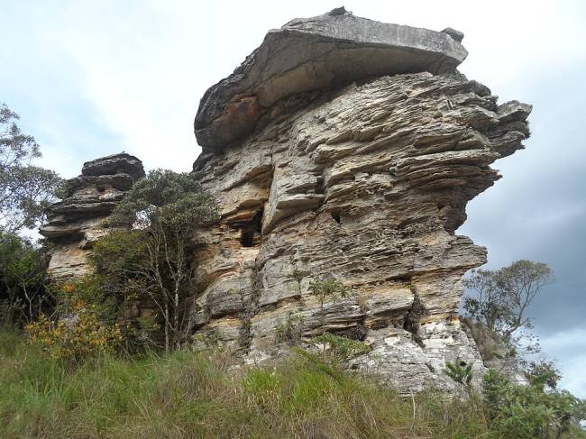 Pedra da Bruxa São Tomé das Letras sao-tome-das-letras-pedra-da-bruxa